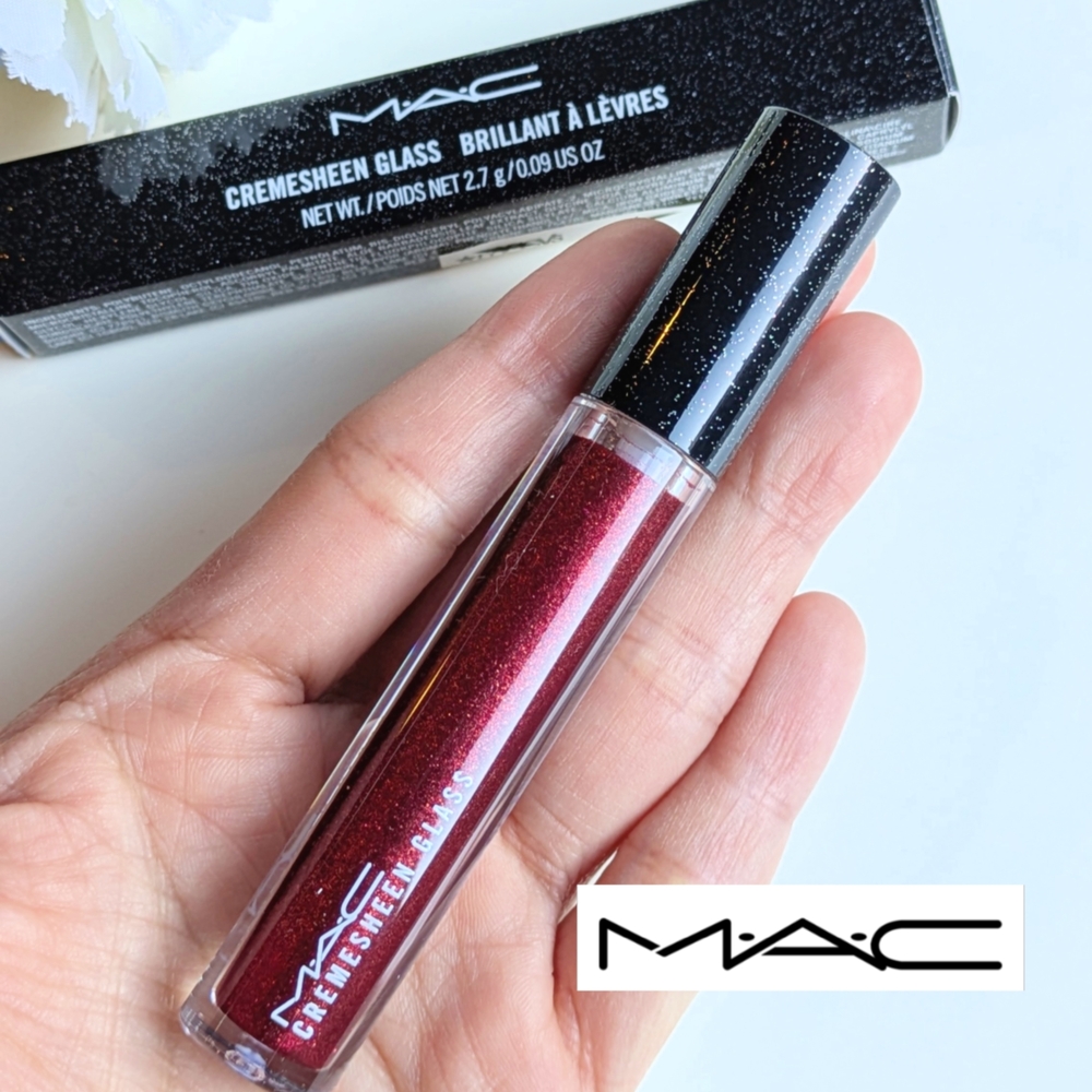 Limited Edition MAC Cosmetics Cremesheen Glass Lip Gloss Courting Chic- Rare NIB